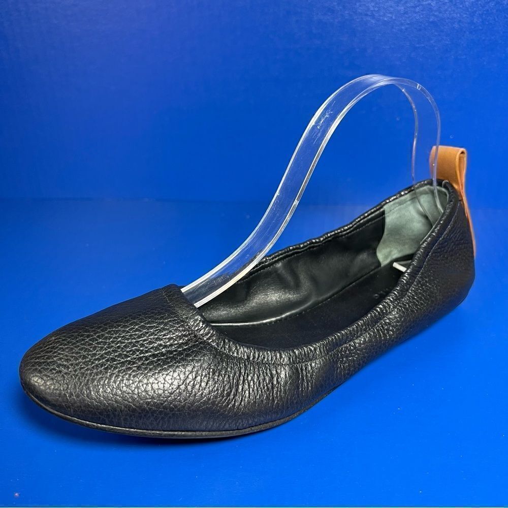 Mercedes Castillo Womens Carola Black Pebbled Leather Ballet Flats EU38.5/US8.5